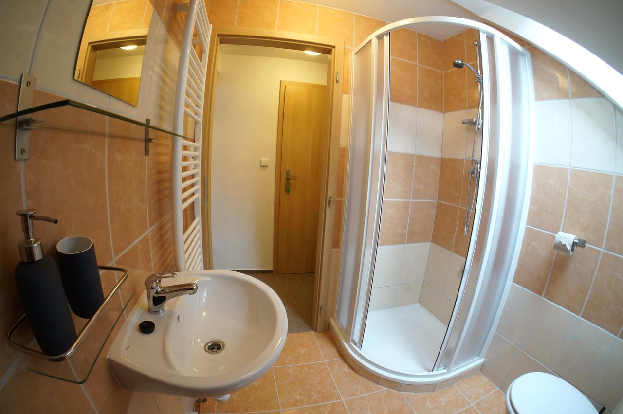 Hostinské pokoje U Kulináře Domažlice Exterior foto